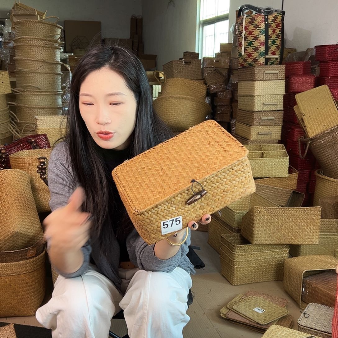 草编草编包/草编收纳盒带瑕疵