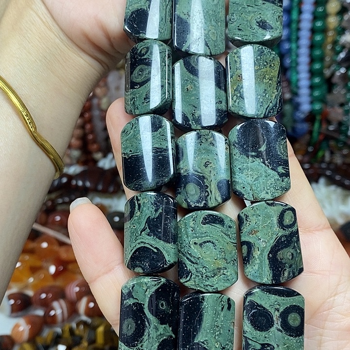 玛瑙/玉髓未镶嵌珠宝半成品天然雀仔无事牌卡18*24mm一条