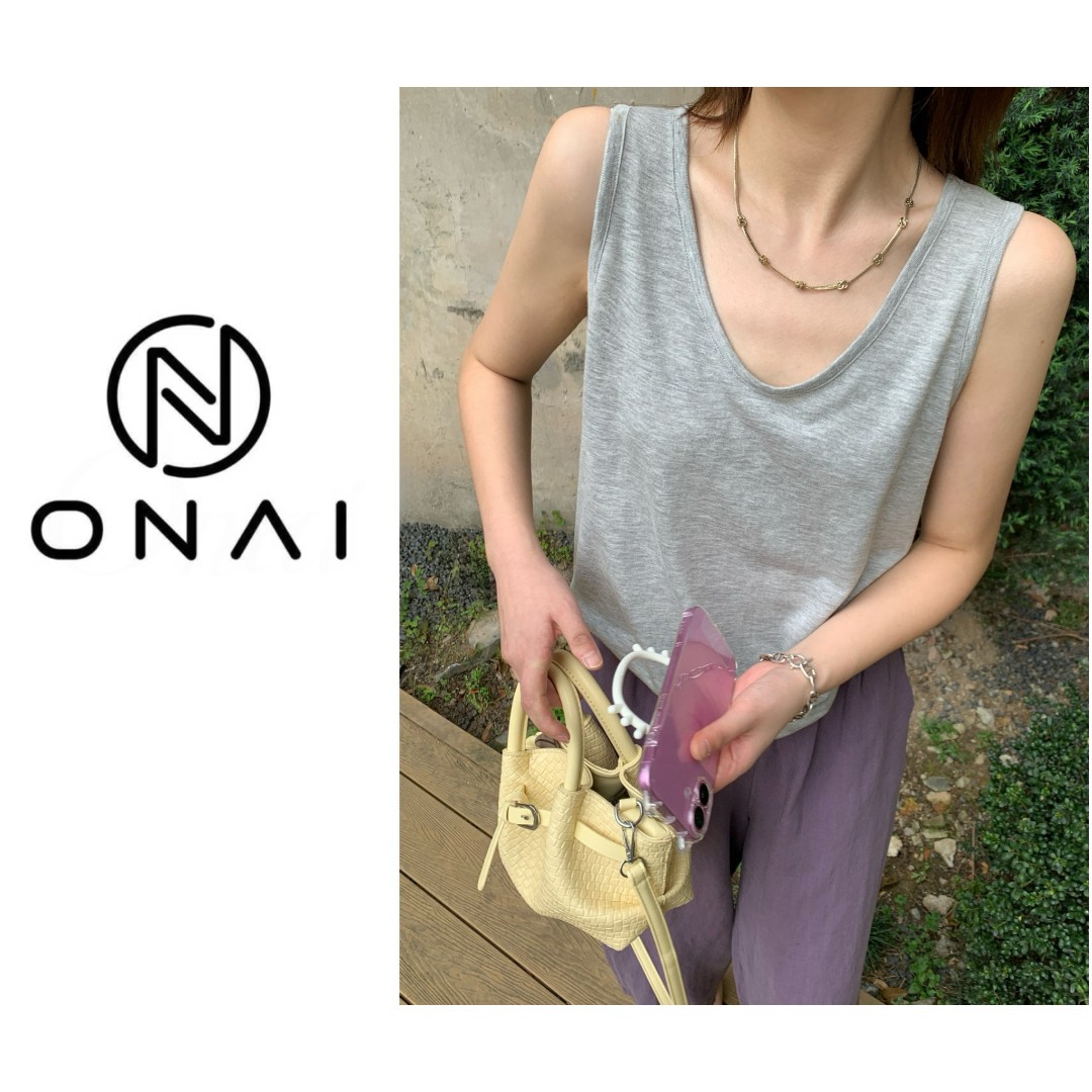 【Onai】宽松休闲白色吊带休闲风复古港风背心韩版圆领显瘦纯色3533