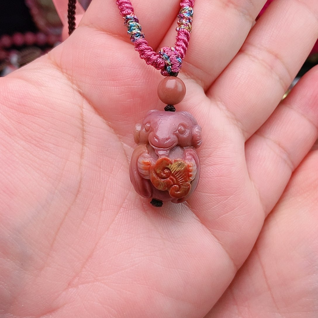 玛瑙/玉髓珠宝半成品未镶嵌紫*牙