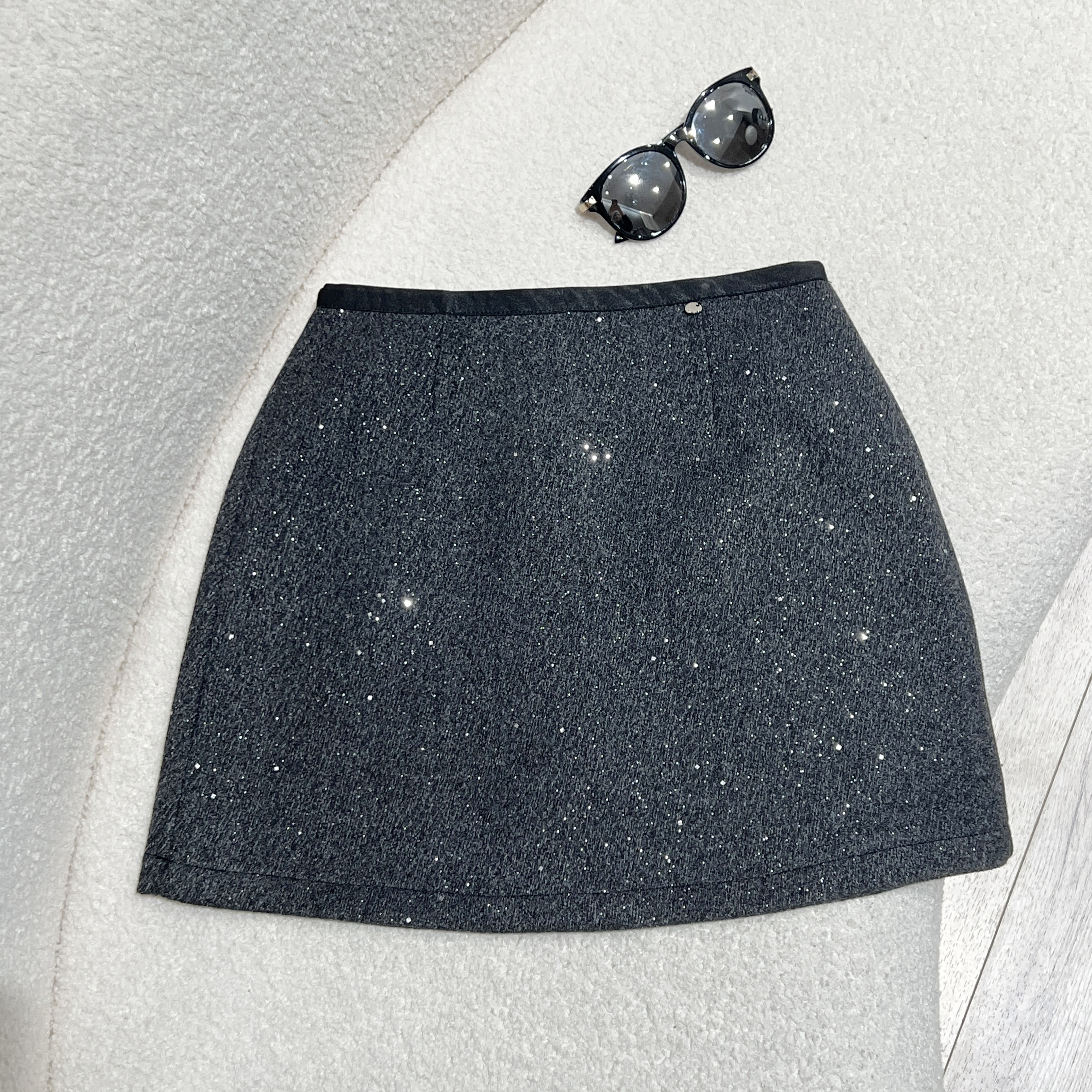 精品女装毛呢裙裤短裙冬季修身显瘦防走光百搭重工半身裙纯色