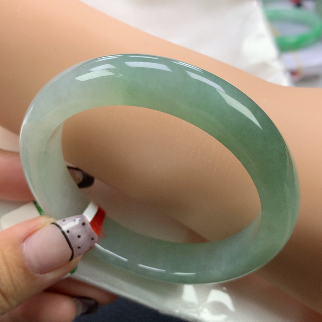 翡翠手镯未镶嵌56➕