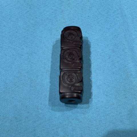 蛇纹石玉颈饰未镶嵌上**水