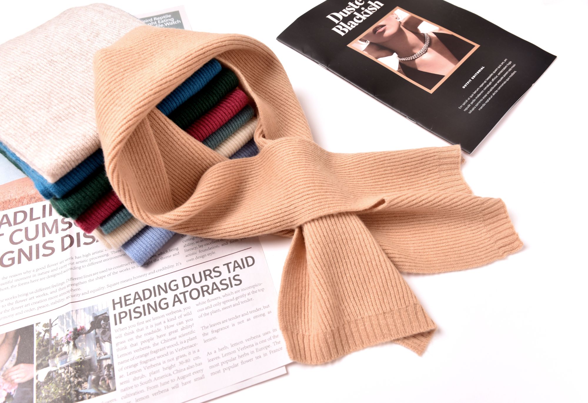 保暖纯色全羊毛女中等厚度极简风围巾男女通用通用波点成人