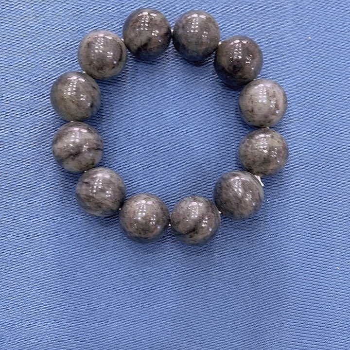 和田玉手串未镶嵌