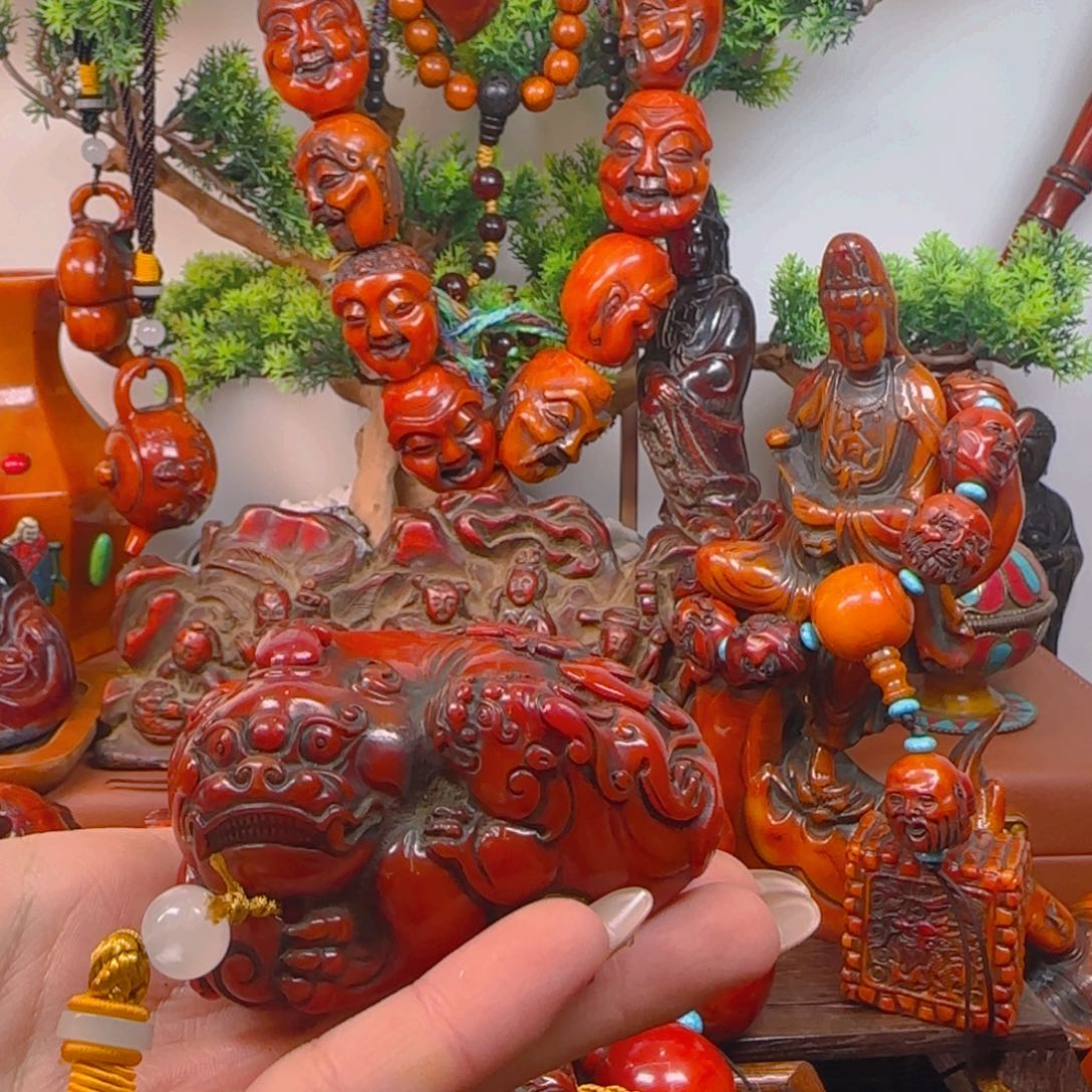 琥珀裸石未镶嵌手把