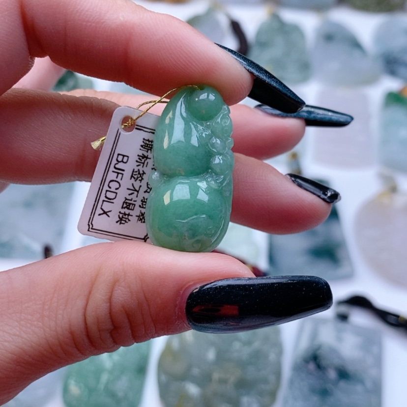 【闪购商品】颈饰未镶嵌翡翠
