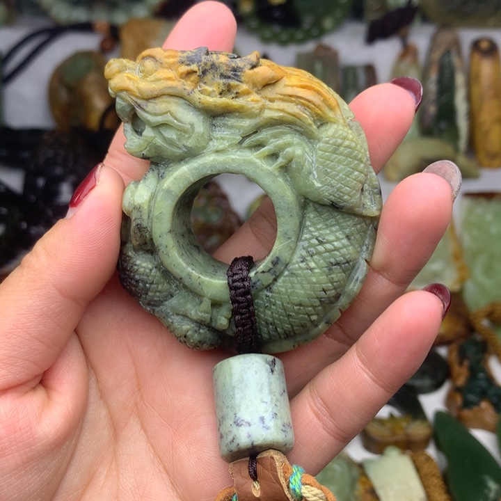 岫岩河磨玉（透闪石质玉）手把未镶嵌