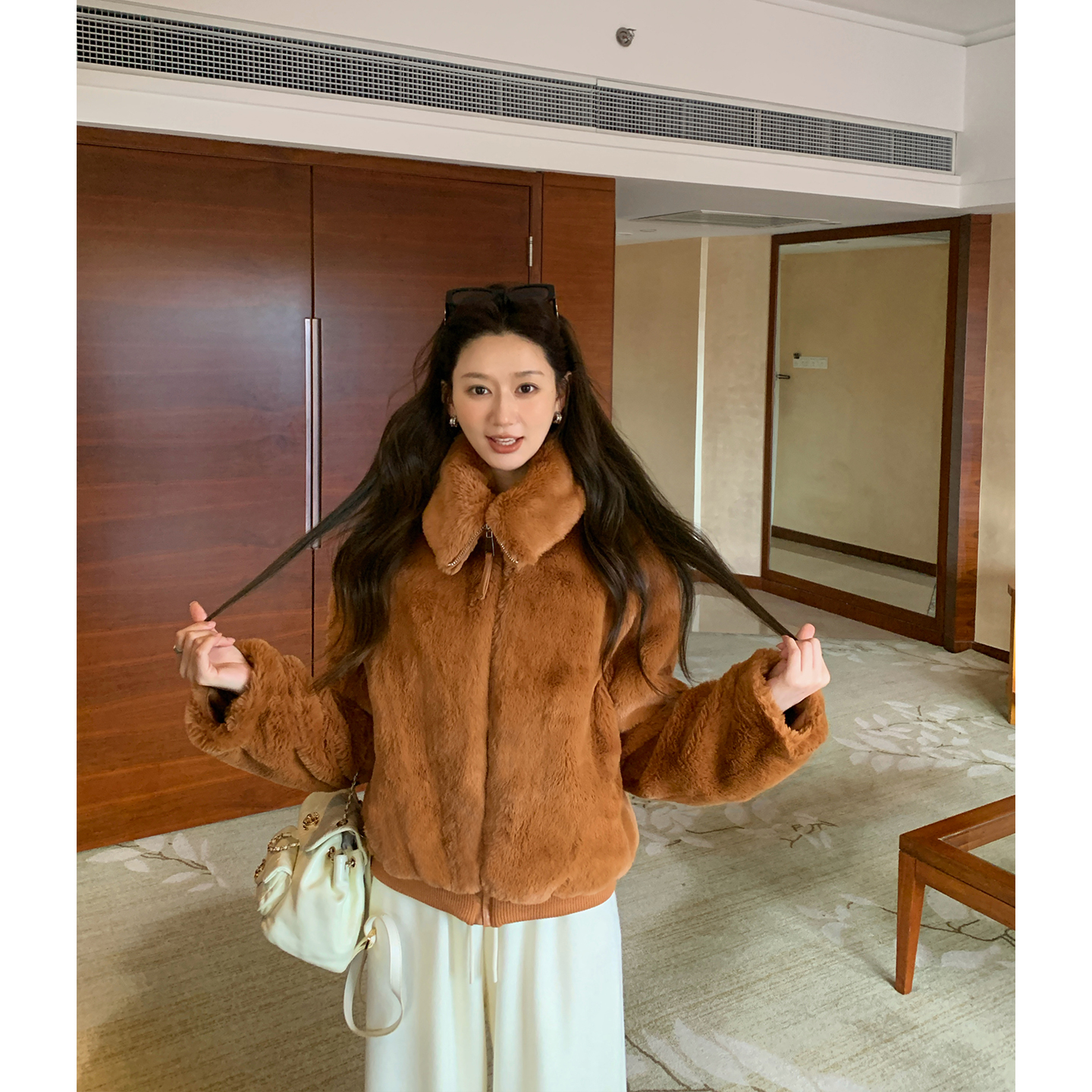 黛西 anna同款环葆立领好穿毛毛外套2025秋冬新款