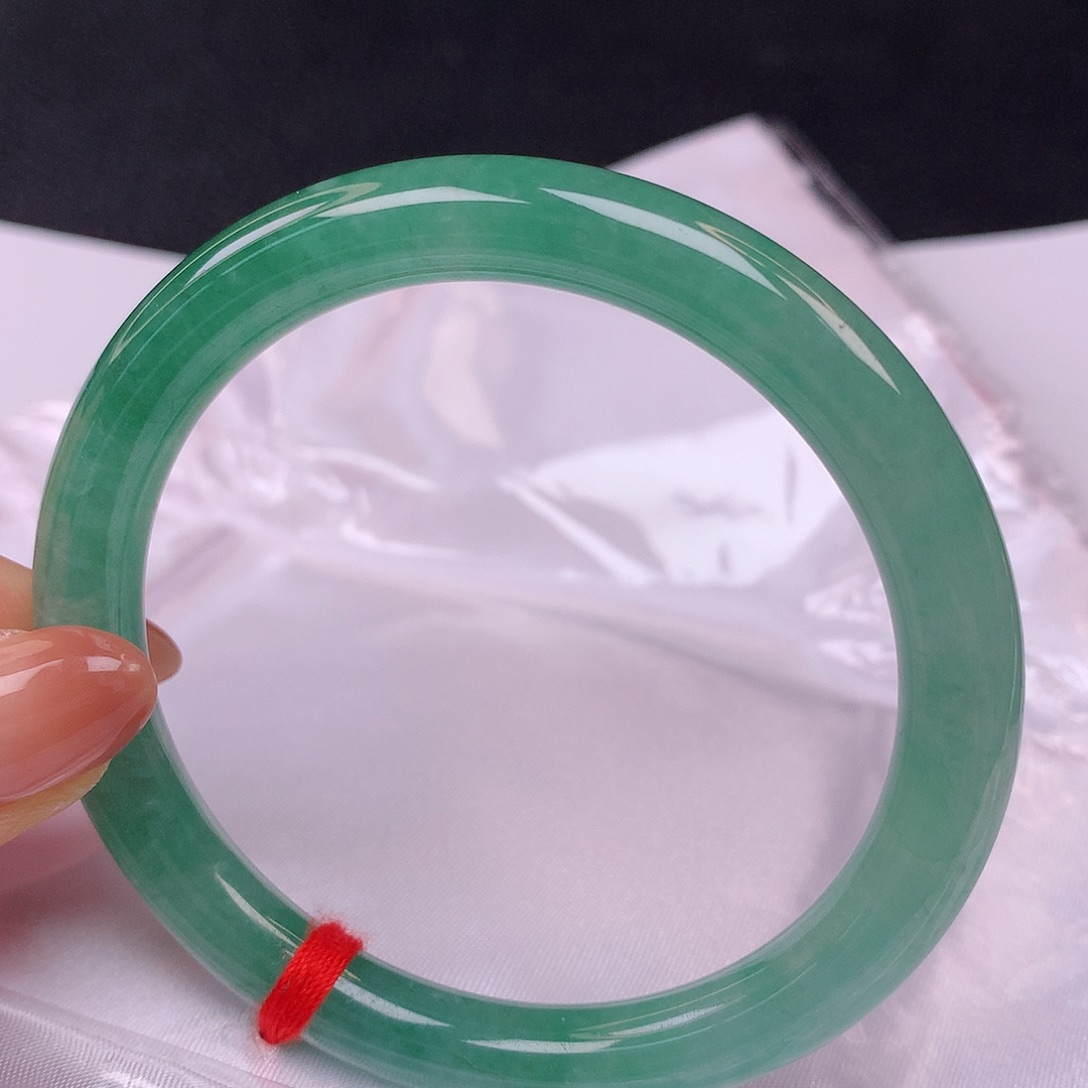 【闪购商品】翡翠手镯未镶嵌02 56圆条手镯