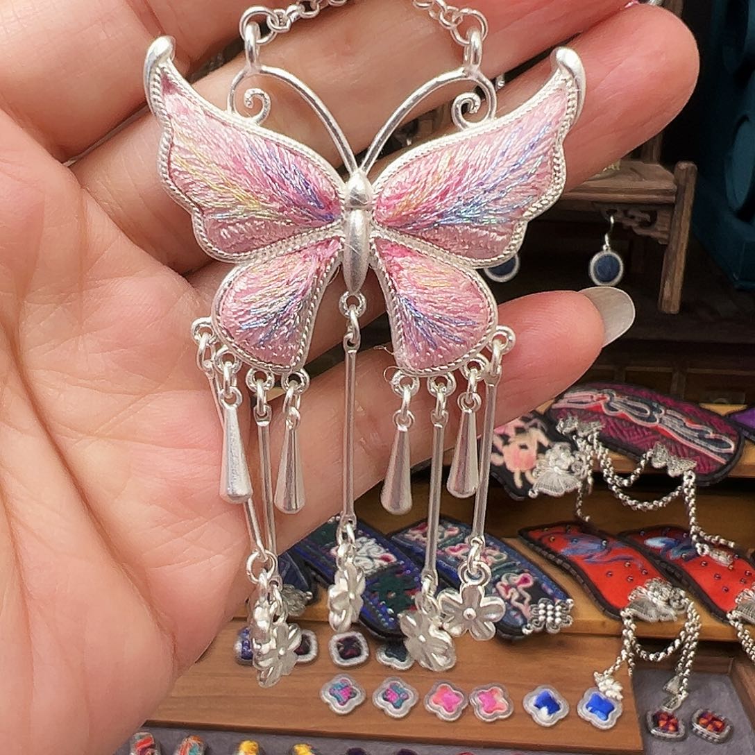 织绣手工刺绣工艺品