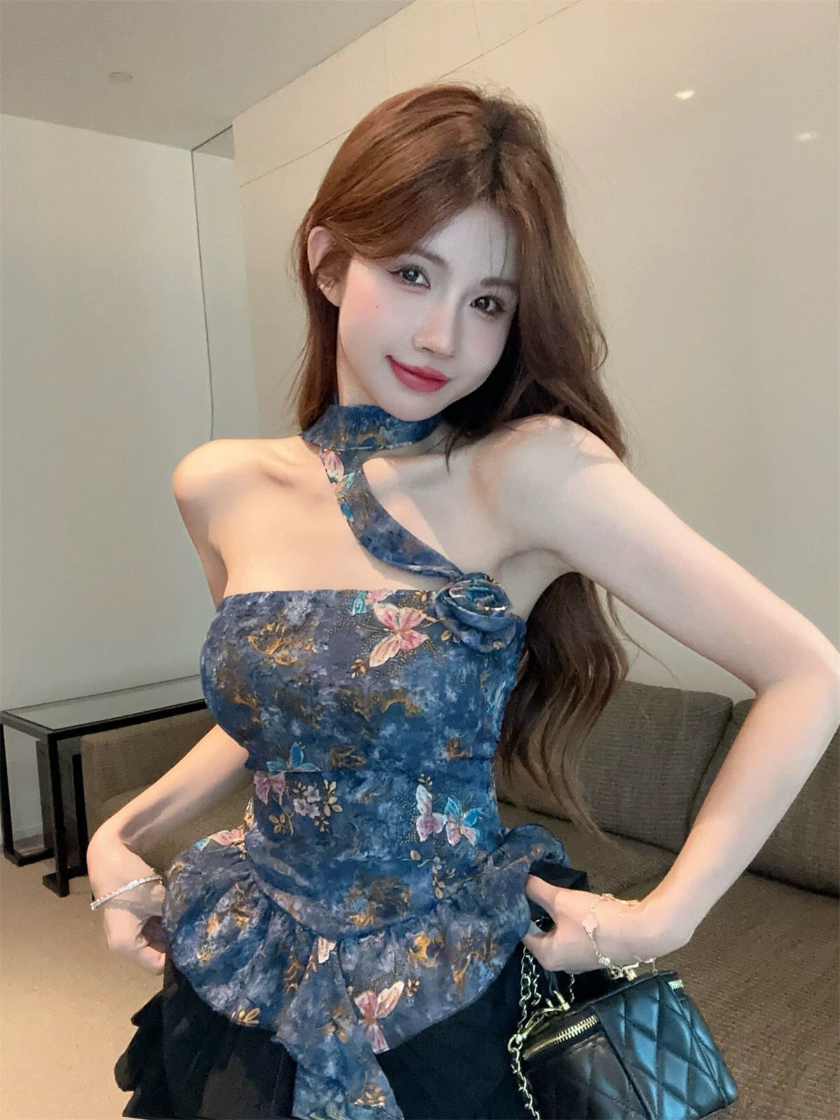 欣字组 01-100）百搭短款修身长袖V领洋气露肩显瘦修身方领长袖T恤