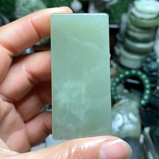 未镶嵌和田玉（糖玉）珠宝半成品