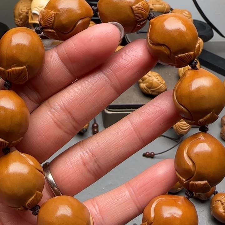 橄榄核手串/手链福利待遇