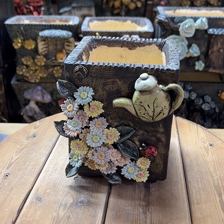 青藤多肉花盆百搭