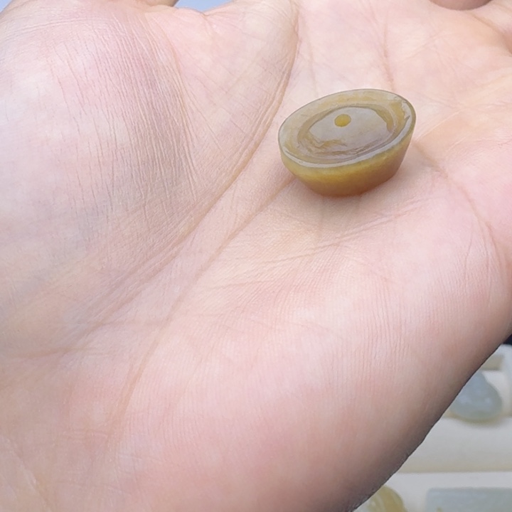 没***仔和田玉（糖玉）未镶嵌车挂