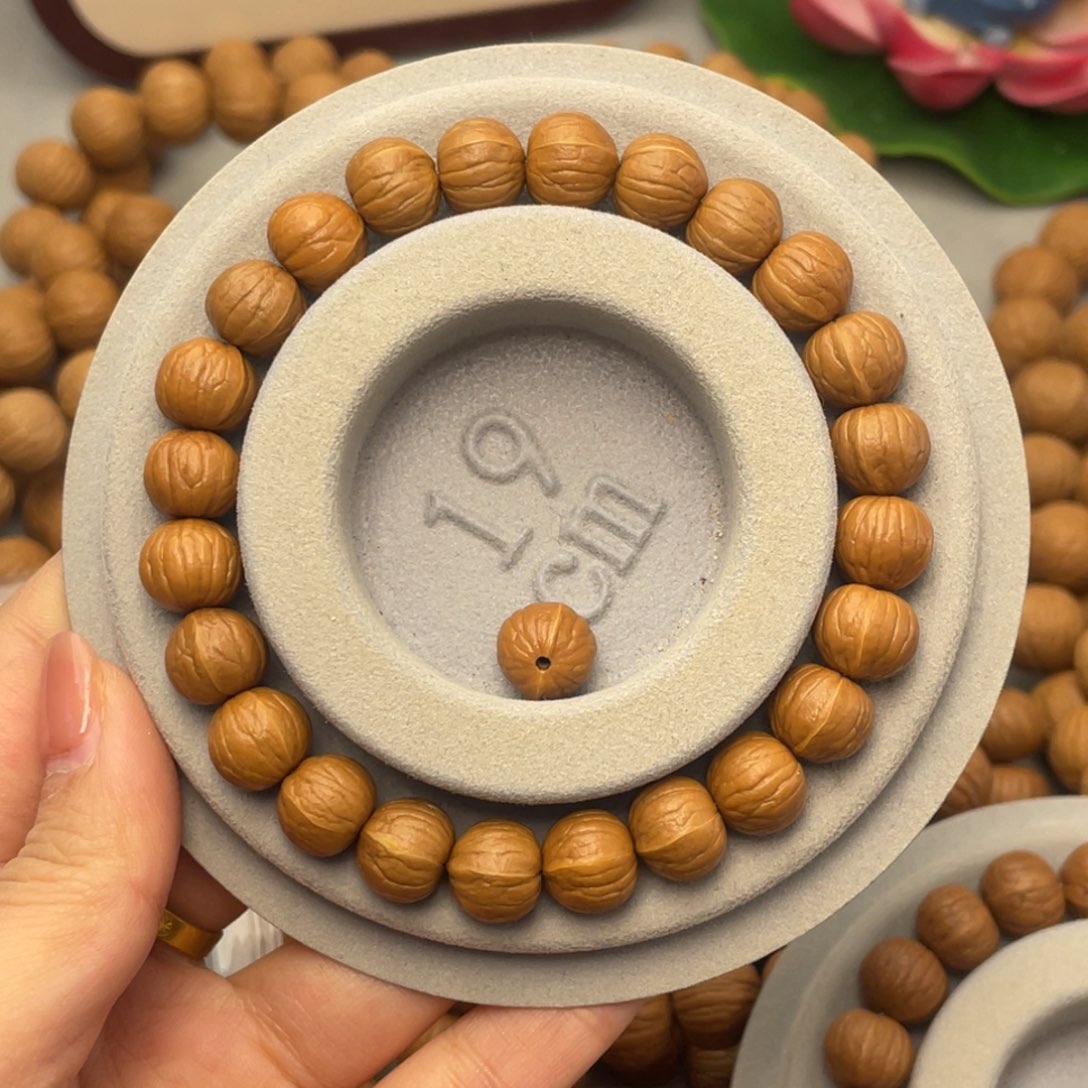 杜***阳手串猴头核桃南瓜手串10