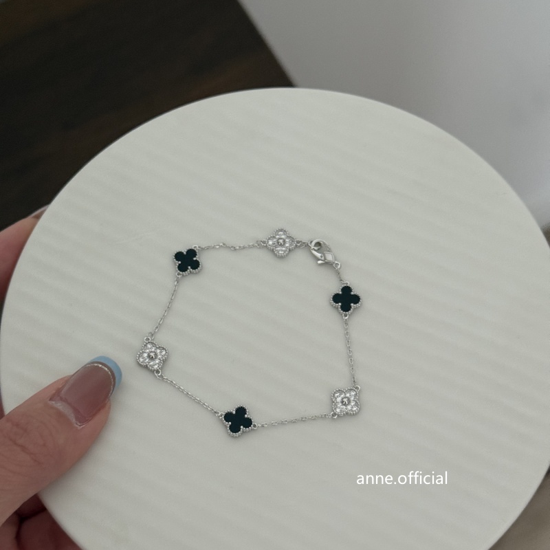 铜合金手链 迷你黑白六花熊猫幸运四叶草镶锆手链【S319】