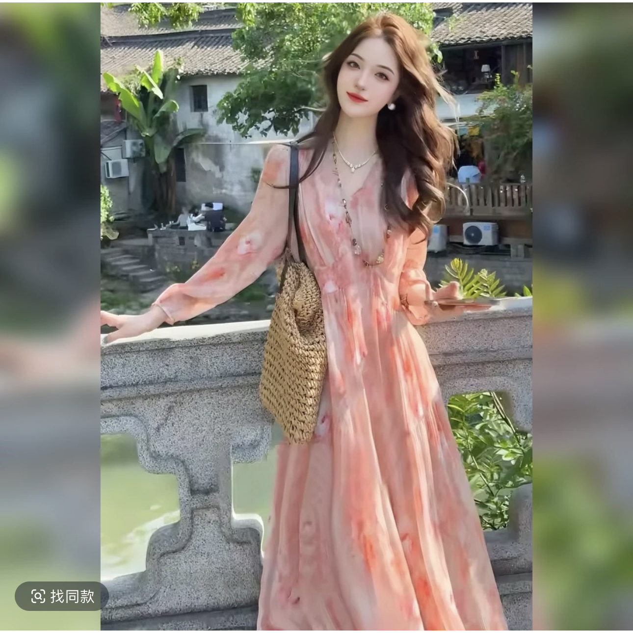 多巴胺风法式时尚碎花连衣裙女2025夏季新款爆款长裙宽松遮肉显瘦