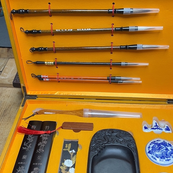 大叶紫檀（黑酸枝木类）