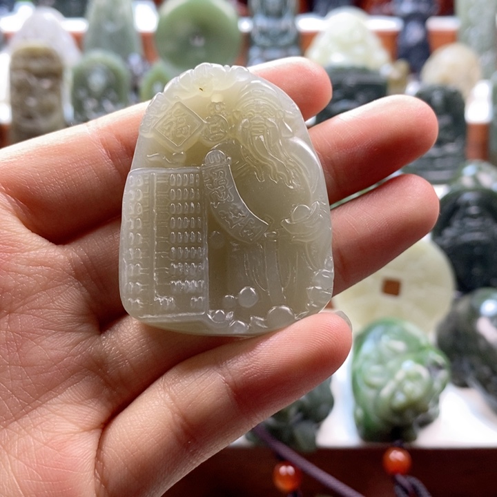 和田玉颈饰未镶嵌