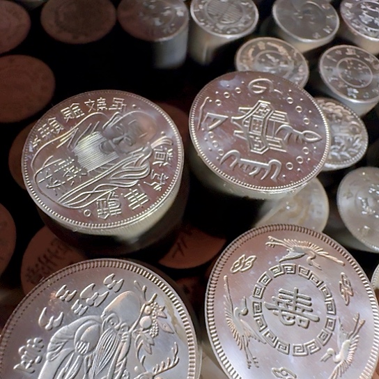 百分百纯银。寿字币。2对