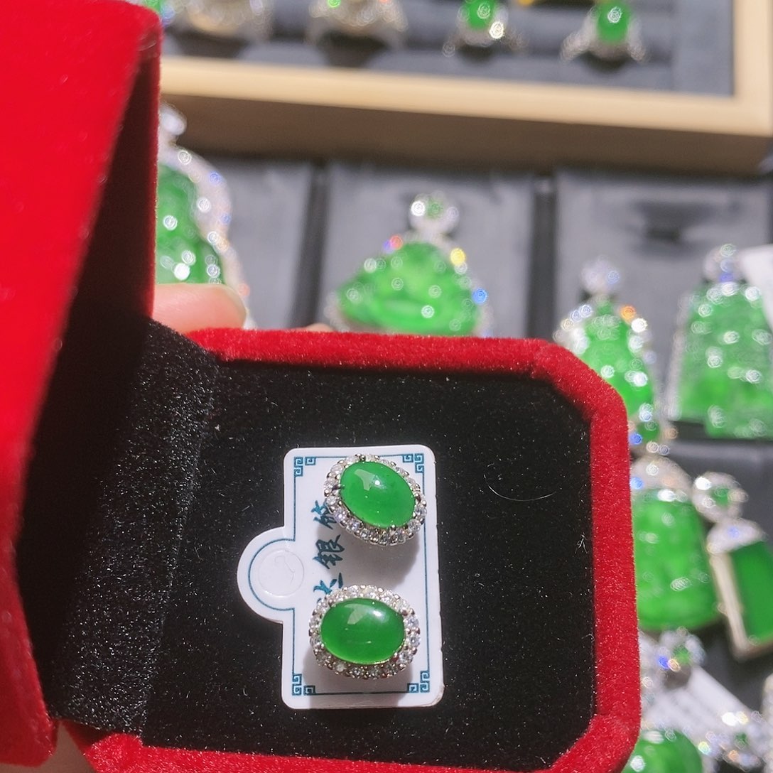 翡翠耳饰未镶嵌耳钉8