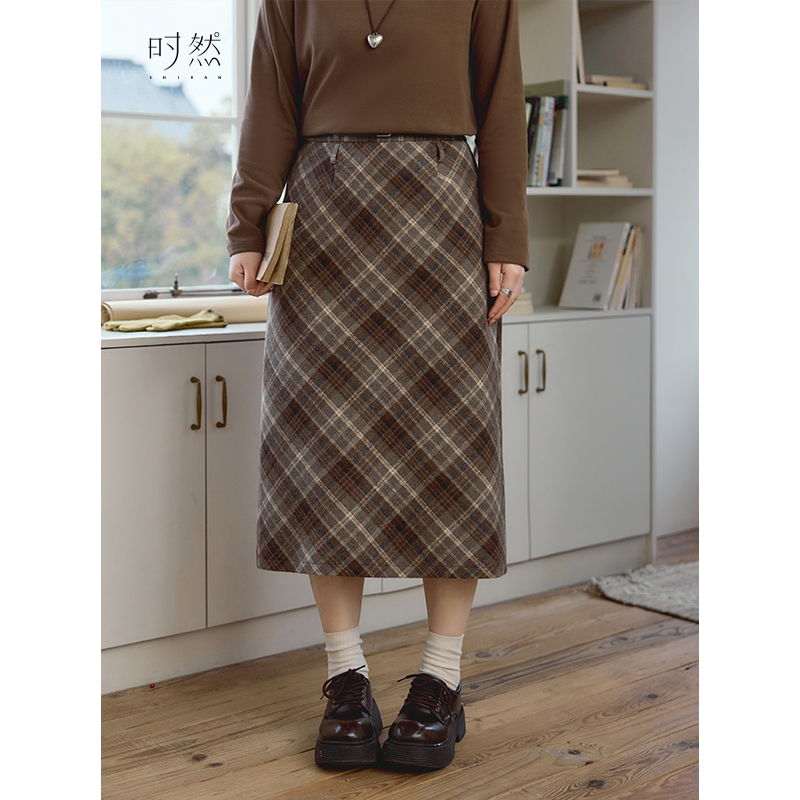 时然微胖大码女装冬季新款半身裙韩系简约裙子百搭格纹显瘦包臀裙