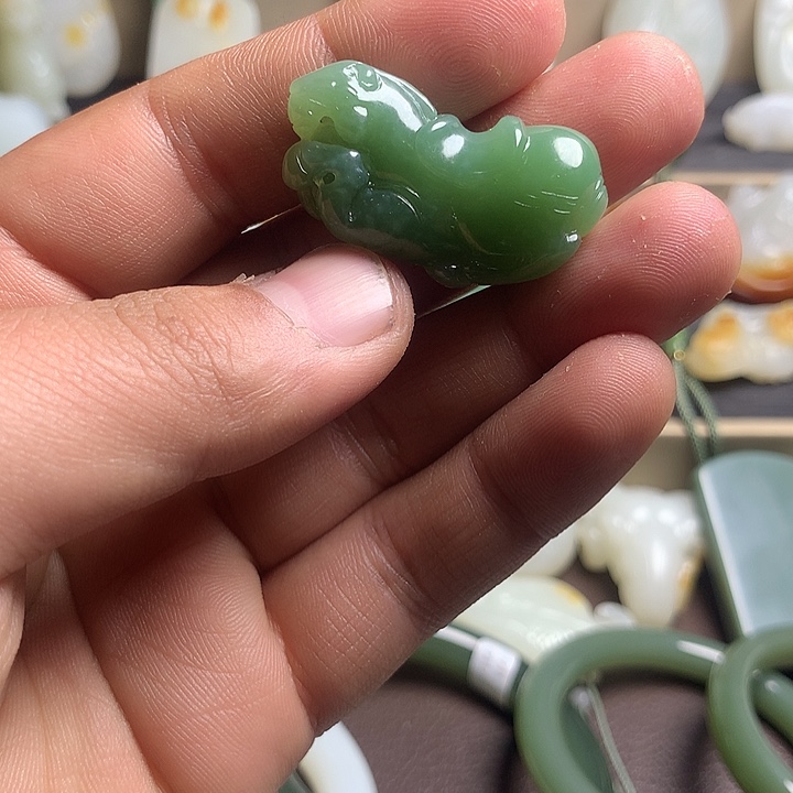 和田玉吊坠(不含链)未镶嵌