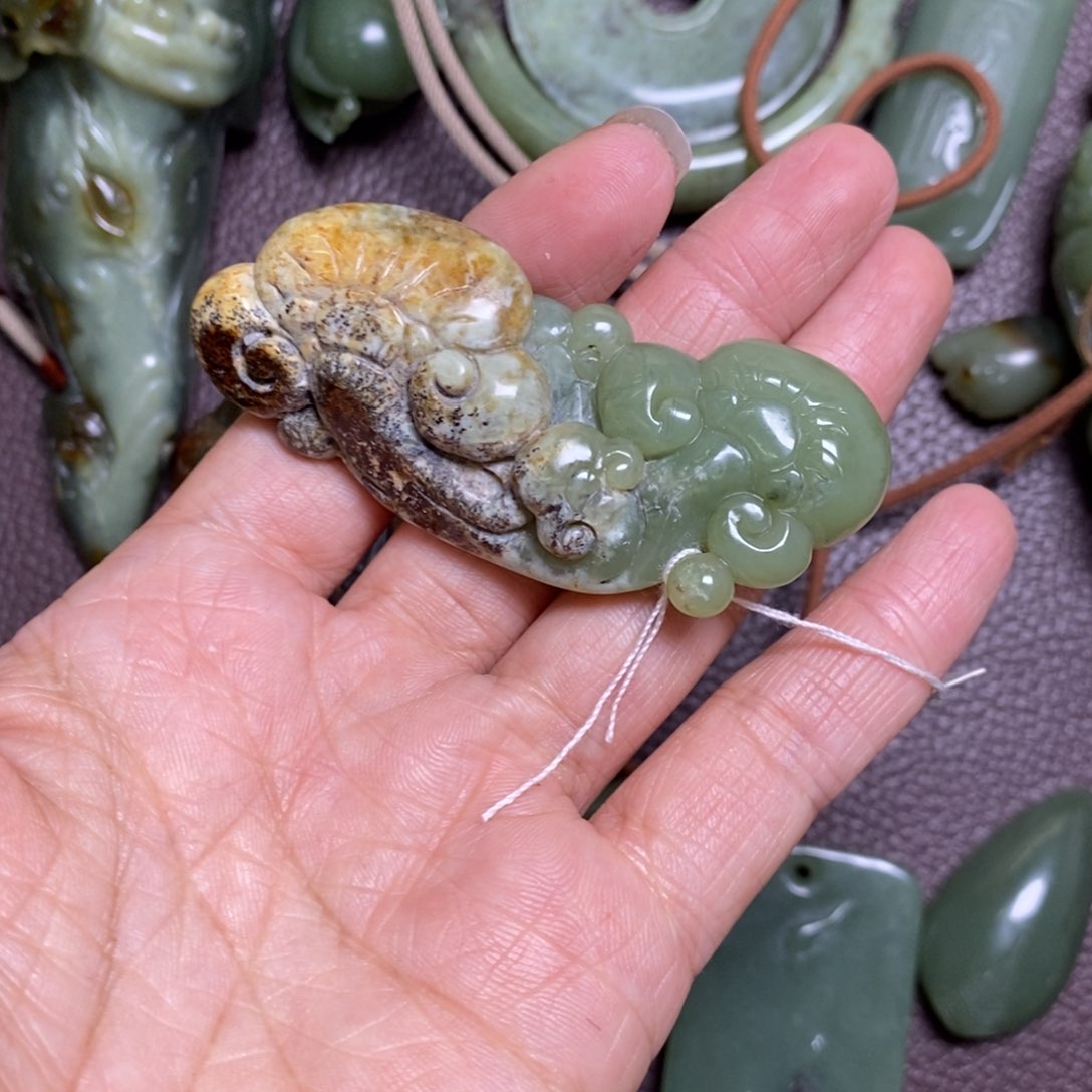 岫岩河磨玉（透闪石质玉）无未镶嵌透