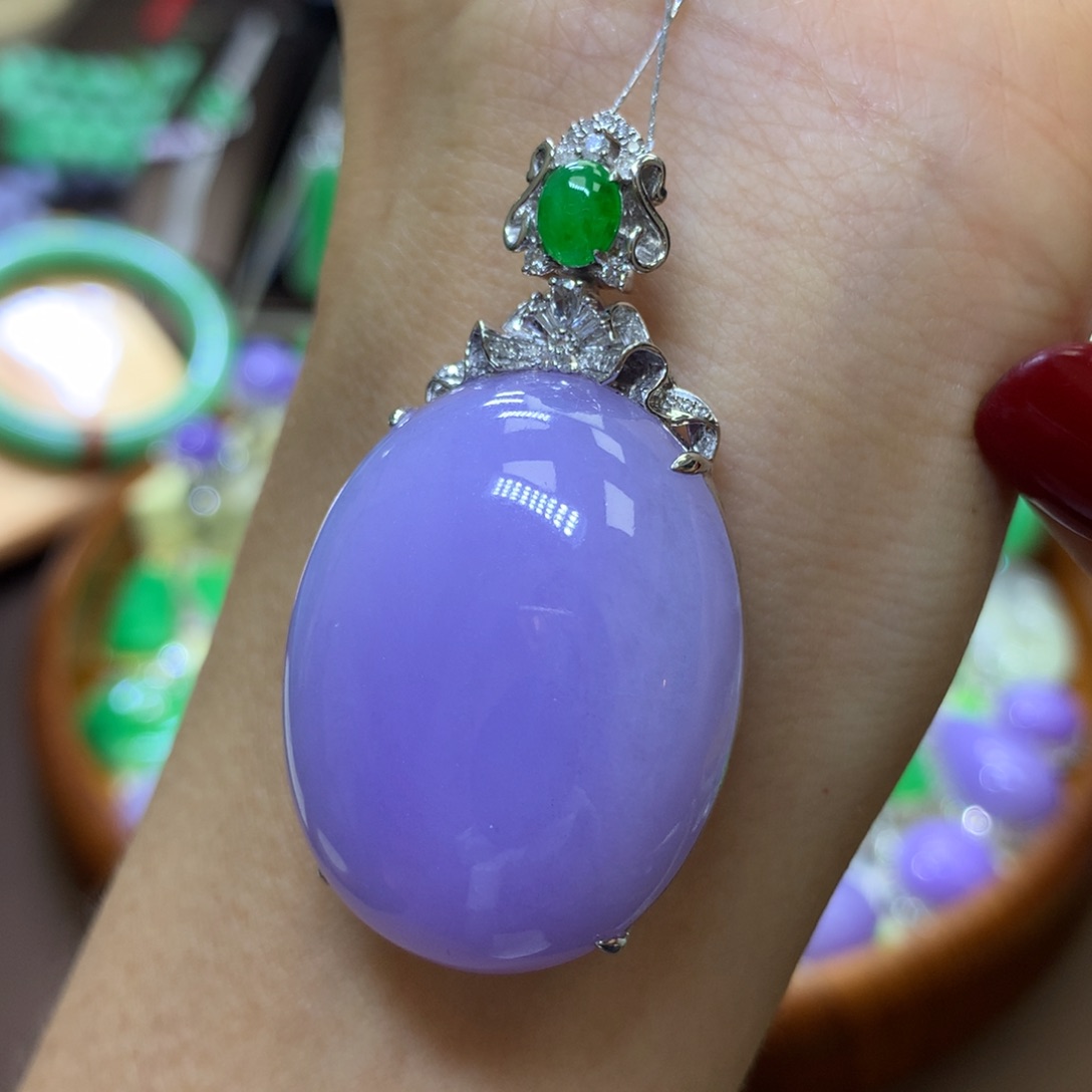 【闪购商品】翡翠颈饰18K金镶嵌翡翠