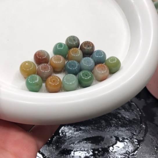 未镶嵌石英质玉珠宝半成品