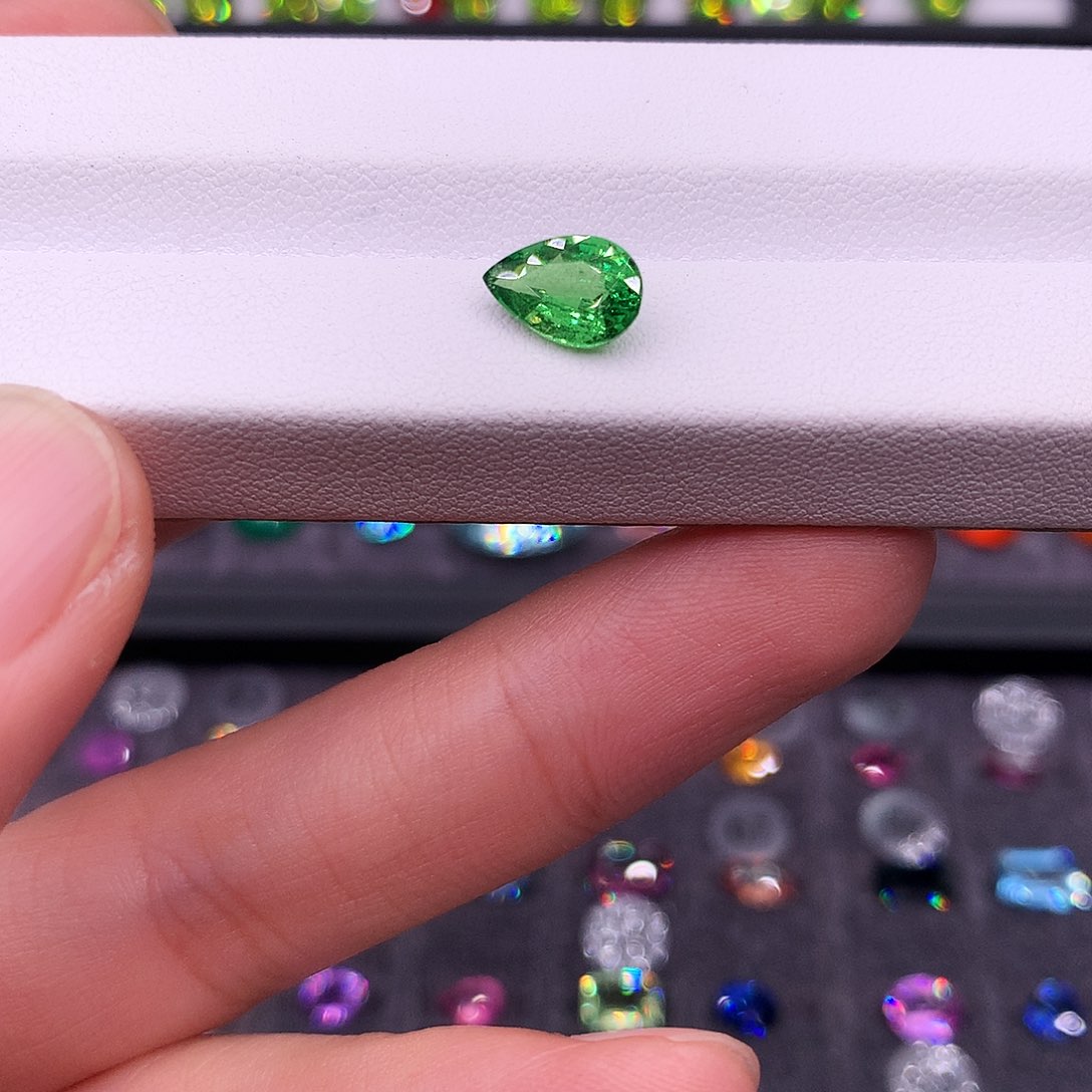 石榴石（沙弗莱）珠宝半成品未镶嵌