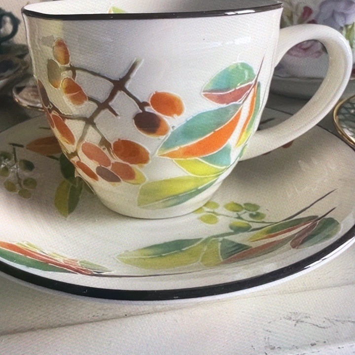 瓷片哈哈哈我要吃的好撑哈哈笑