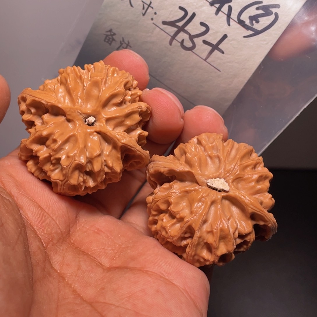 文玩核桃吊坠文玩核桃