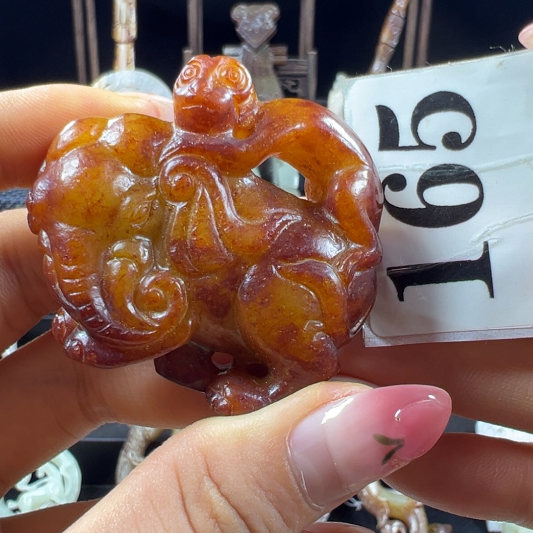 未镶嵌和田玉挂件