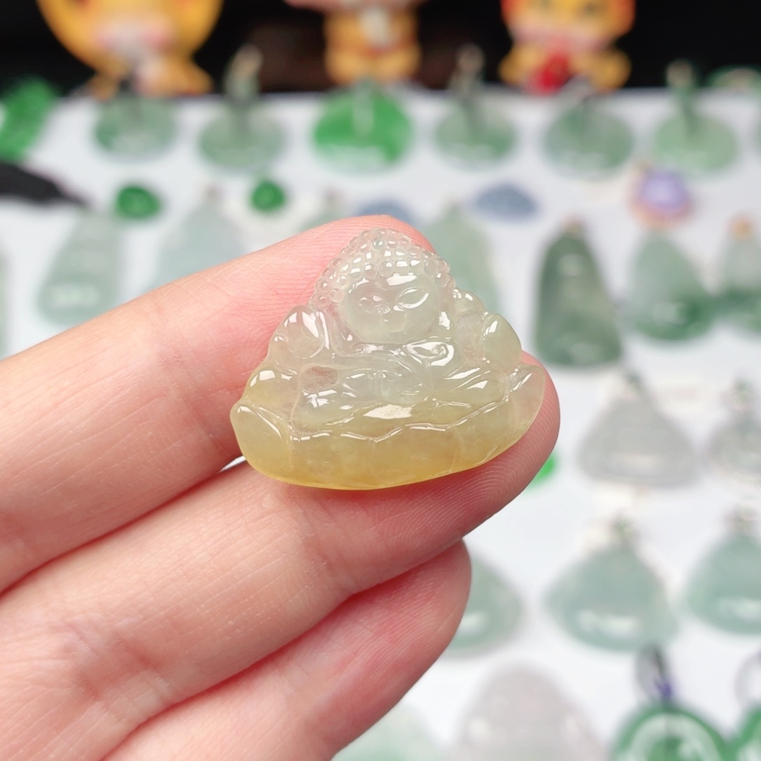 翡翠未镶嵌颈饰缅甸天然A货翡翠