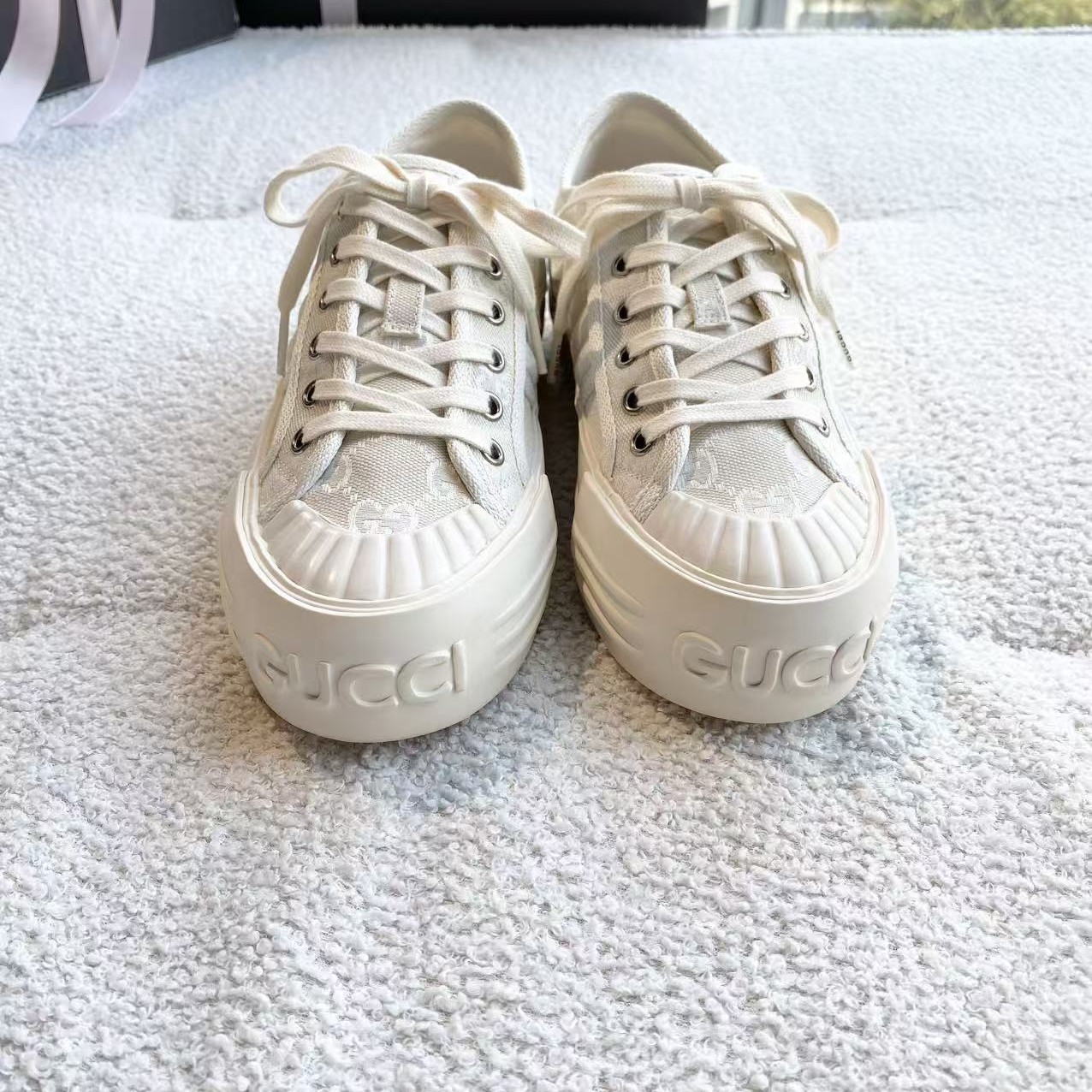 未使用 GUCCI/古驰 cc1105 新款老花满印饼干鞋 36码鞋盒尘袋鞋带