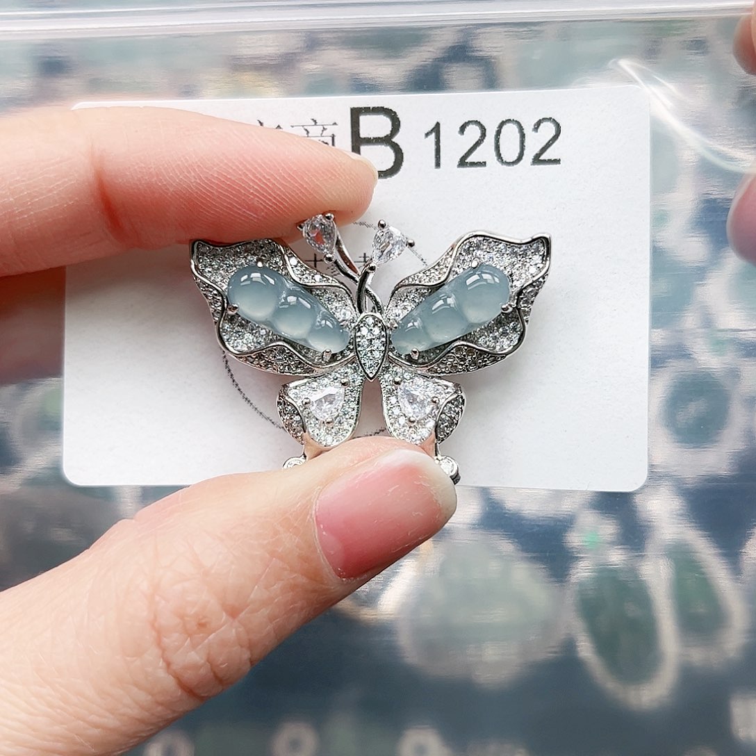 翡翠颈饰未镶嵌翡翠1202