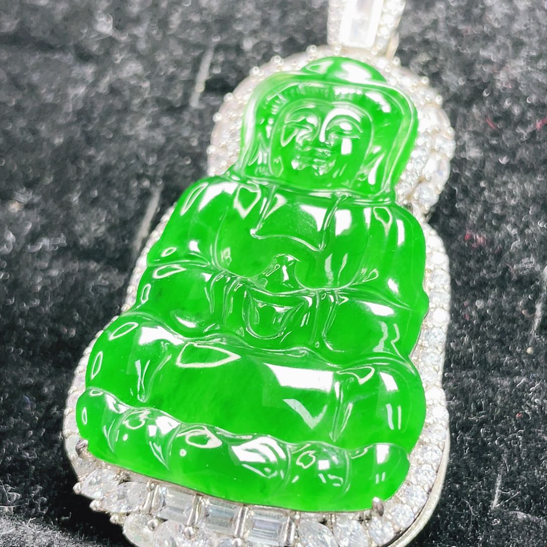 翡翠未镶嵌颈饰999
