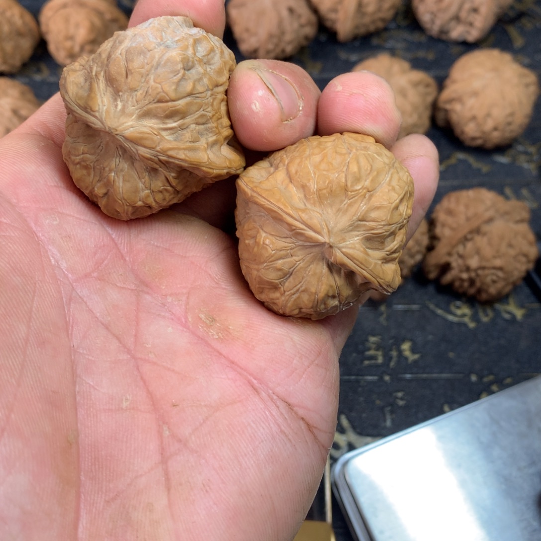 吊坠猴头核桃文玩核桃南瓜敦40