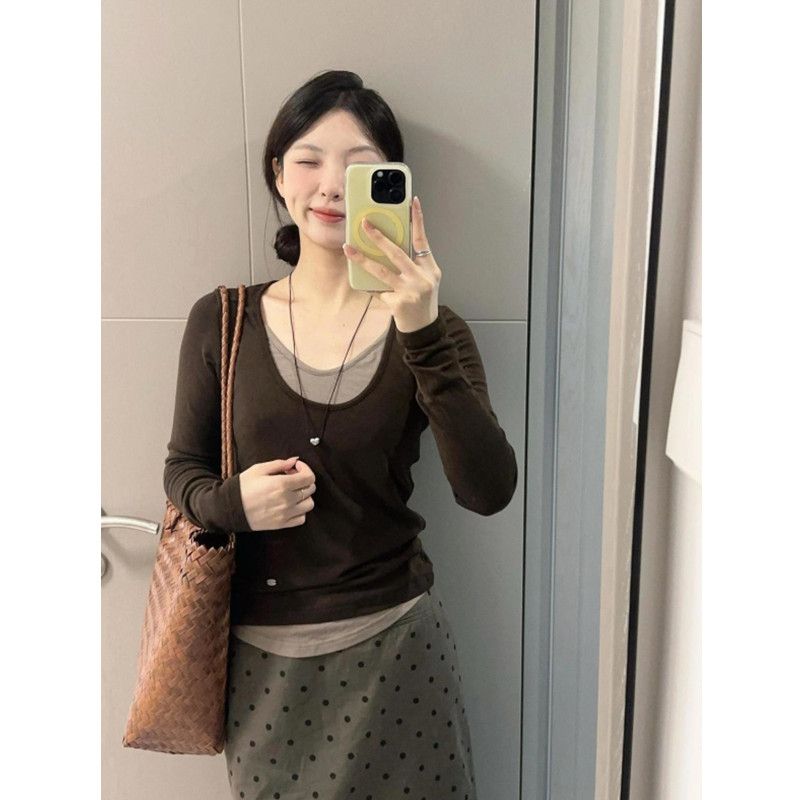 长袖撞色T恤拼接假两件早秋新款秋季打底修身设计感显瘦上衣外穿