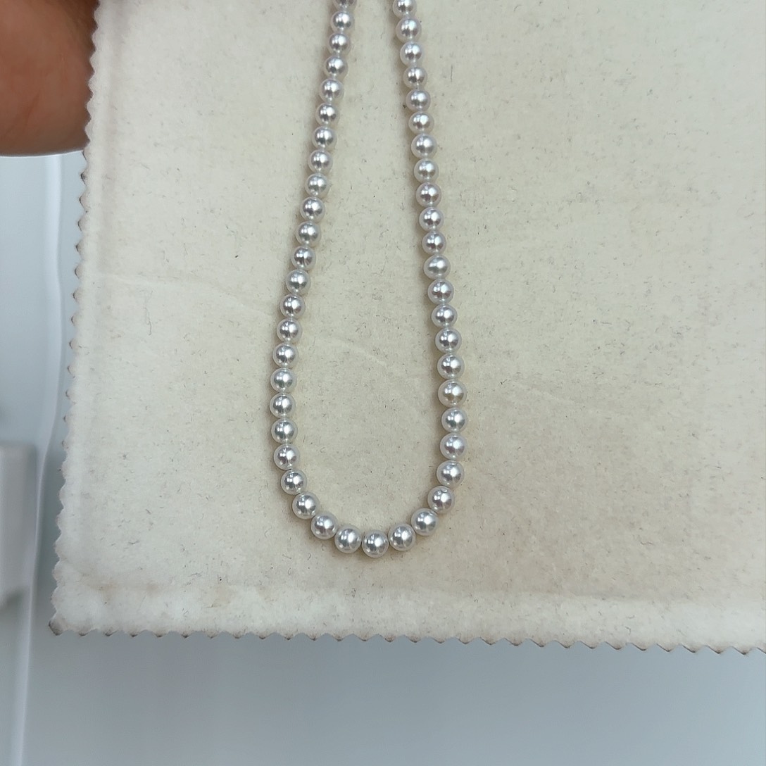 淡水珍珠颈饰银S925镶嵌5-6无核极光镜面正圆无暇冷白