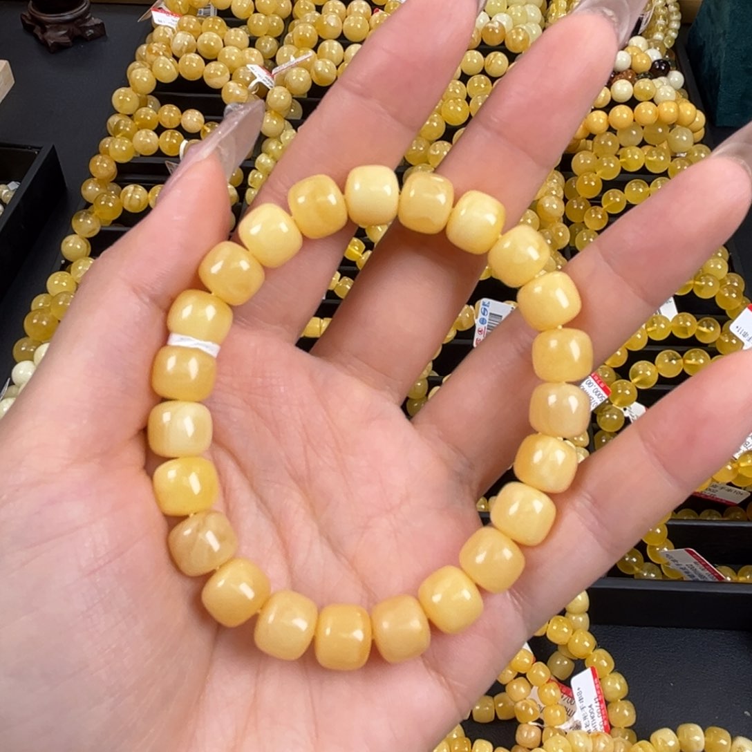 未镶嵌琥珀裸石浓蜡