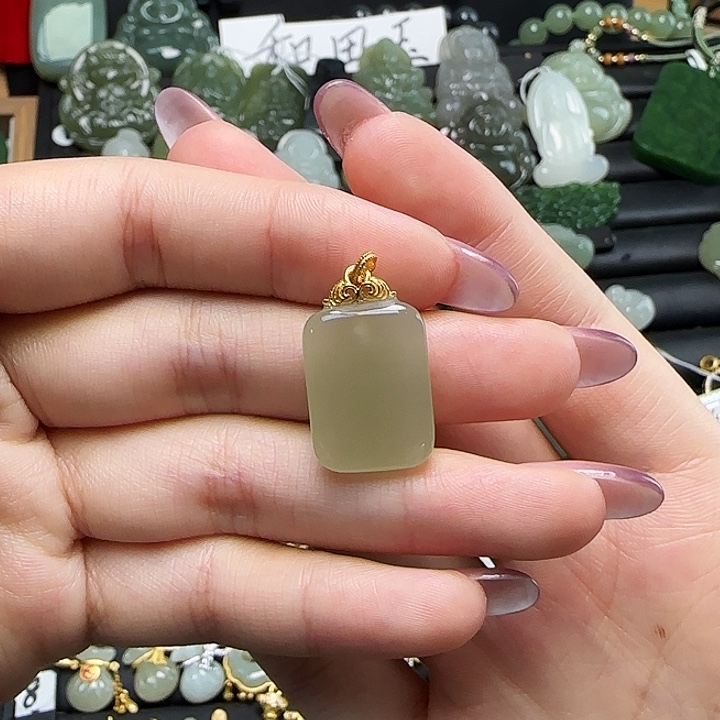 颈饰银S925镶嵌和田玉