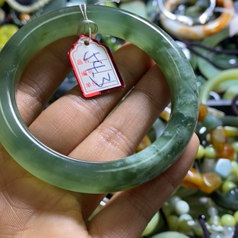 岫玉手镯未镶嵌53-54口径