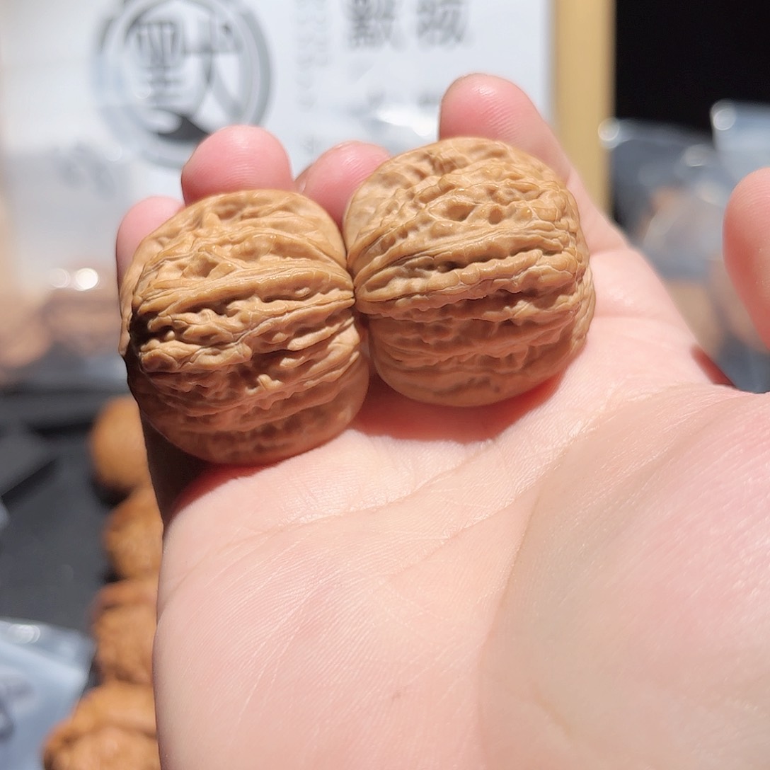 文玩核桃吊坠37全品汉高楼