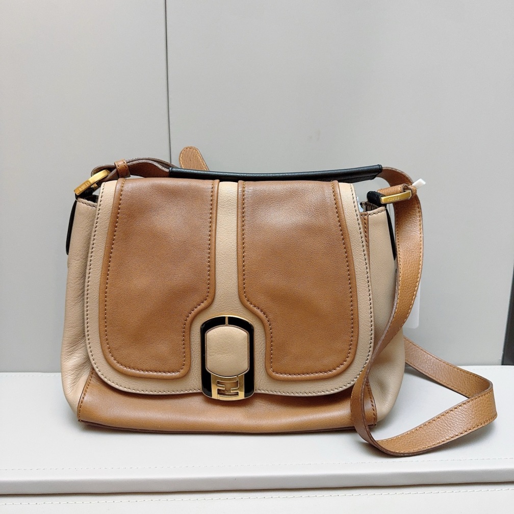 95新 FENDI/芬迪  棕色手提斜挎包 1486 7265 