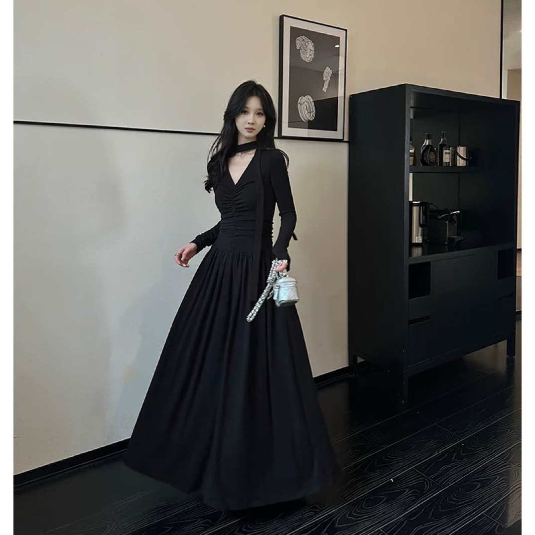 冷淡系独特别致裙子复古飘带修身显瘦连衣裙春广州十三行女装爆款