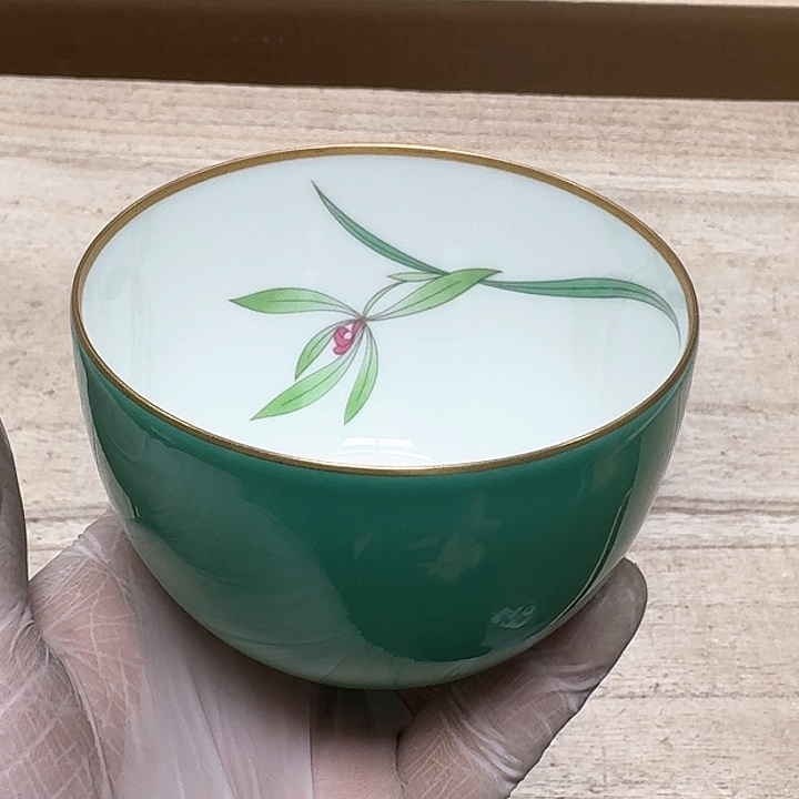 瓷片哈哈哈哈哈哈哈哈